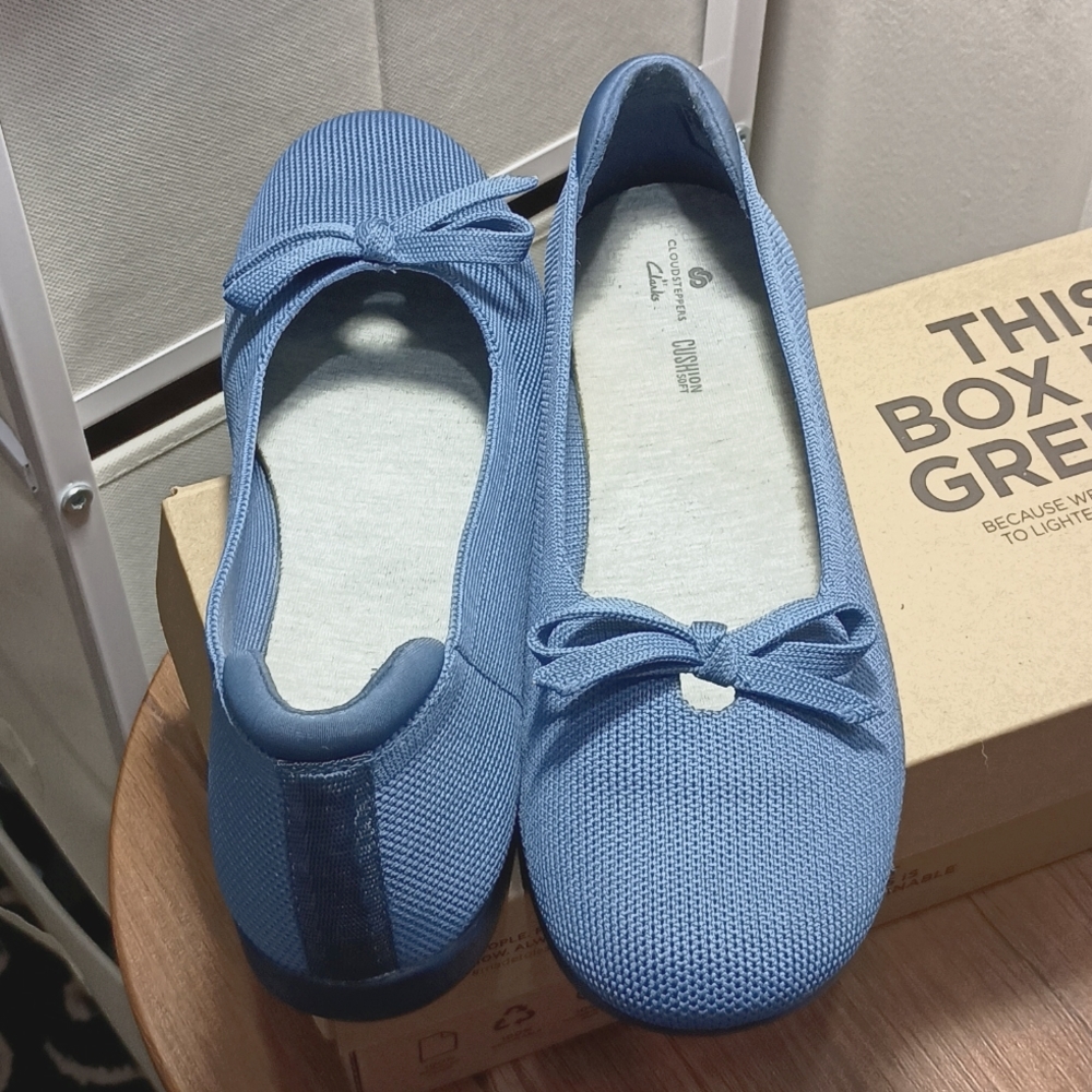 Clark's Cloudstepper flats Size 8 1/2M